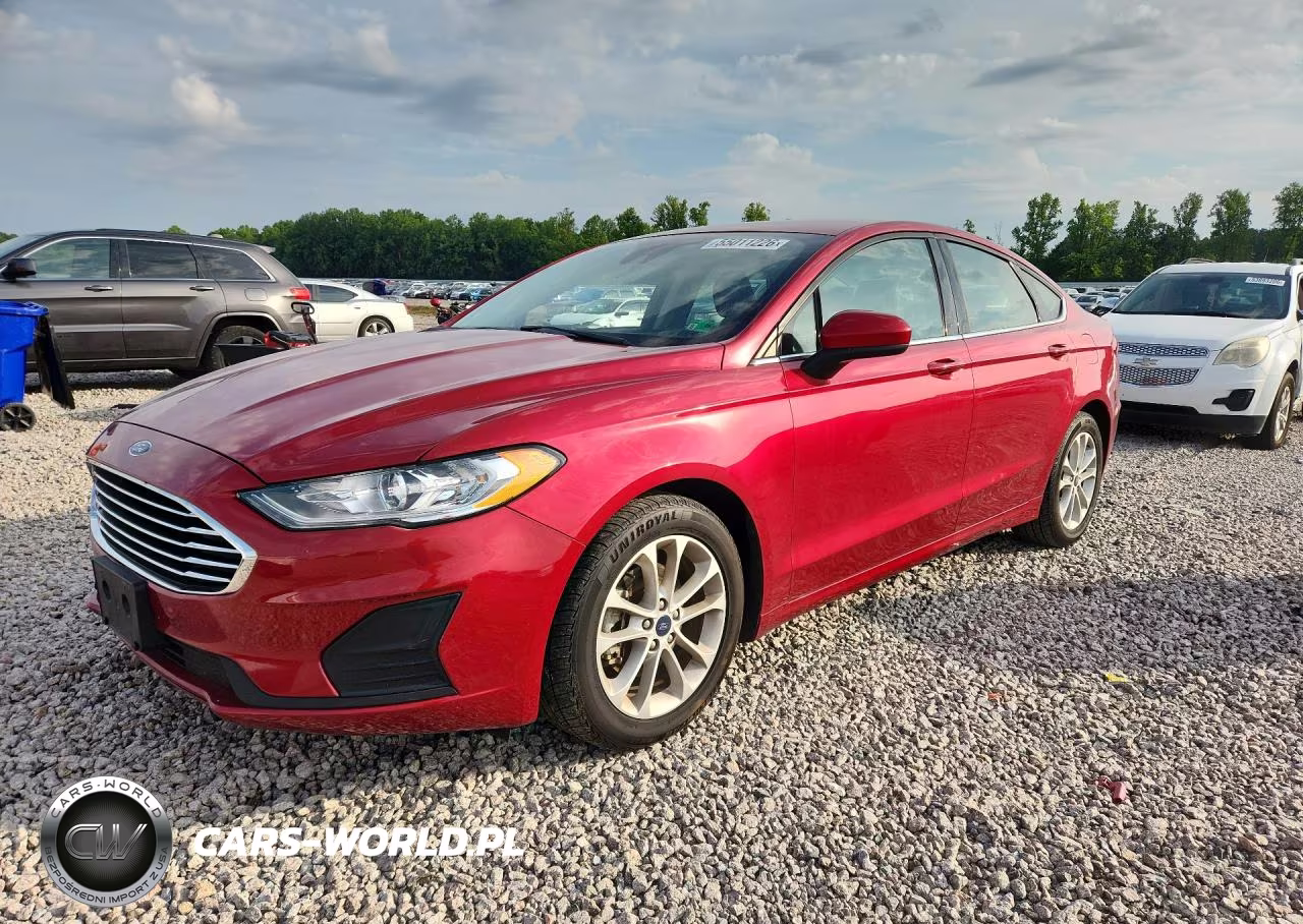 2020 Ford Fusion Se – zdjęcie 1 z 12
