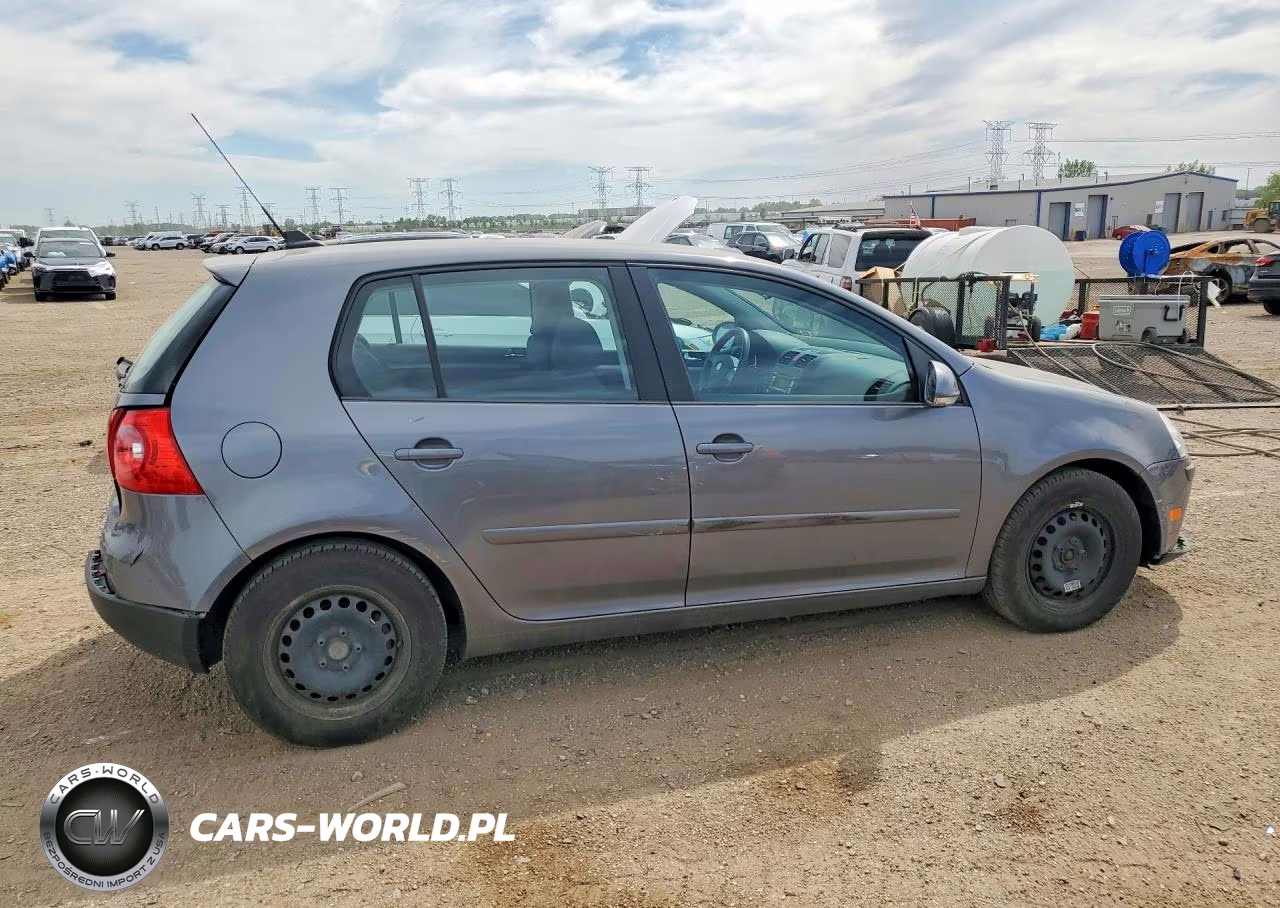 2008 Volkswagen Rabbit VIN:WVWCA71K48W069754 - 3