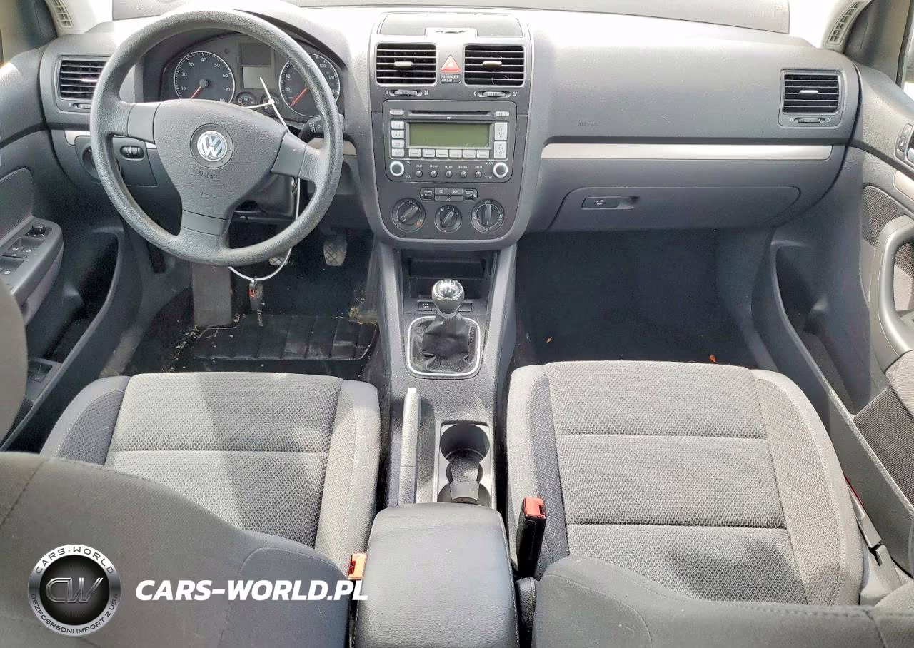 2008 Volkswagen Rabbit VIN:WVWCA71K48W069754 - 8