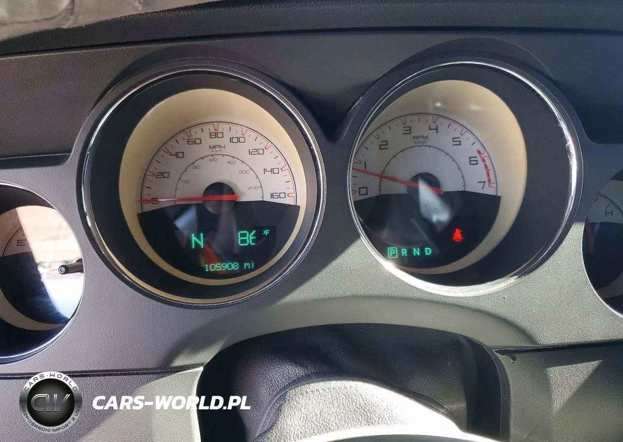 2014 Dodge Challenger R VIN:2C3CDYBTXEH225413 - 9
