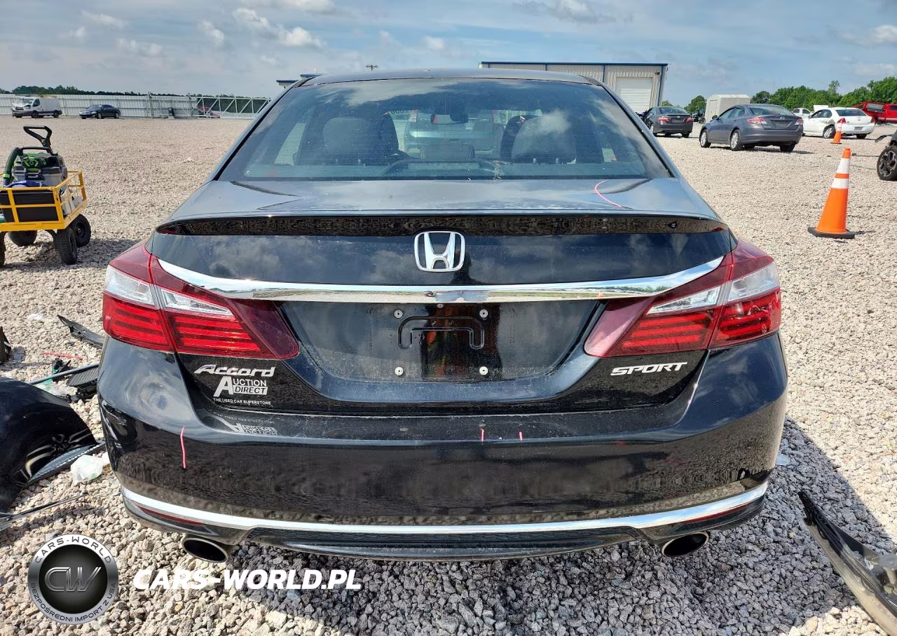 2017 Honda Accord Sport VIN:1HGCR2F5XHA294077 - 6