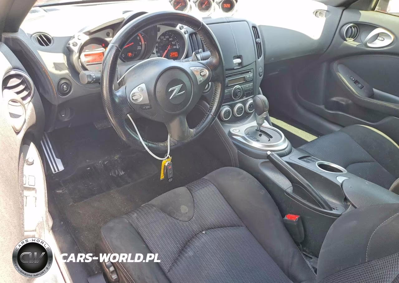 2011 Nissan 370Z Base VIN:JN1AZ4EH1BM555375 - 8