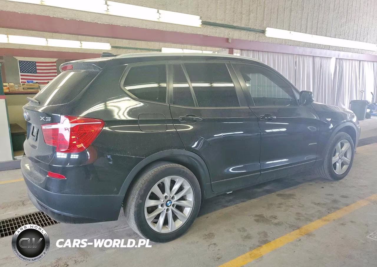 2011 BMW X3 xDrive28I VIN:5UXWX5C50BL700983 - 3