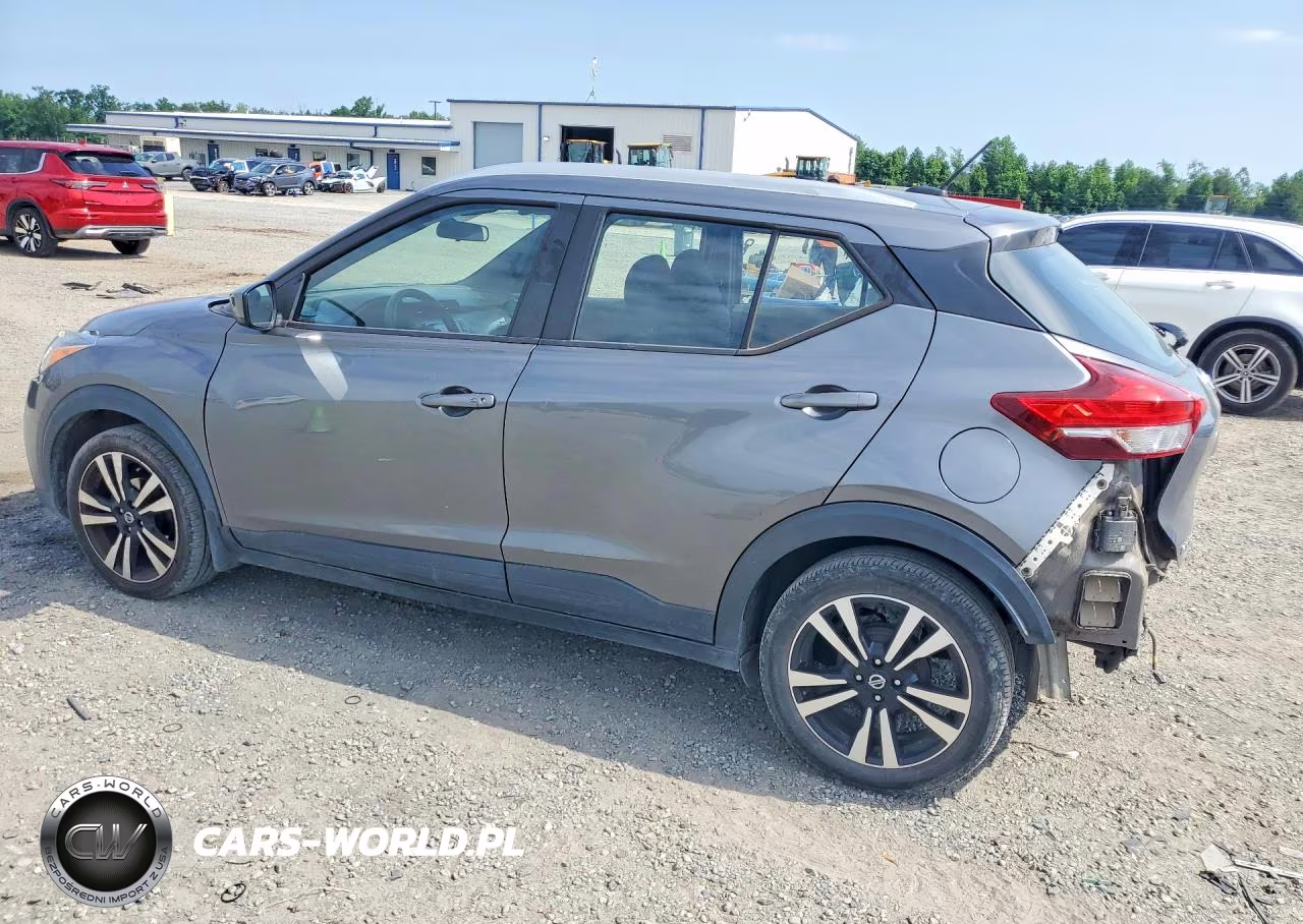 2020 Nissan Kicks Sv VIN:3N1CP5CV3LL528798 - 2