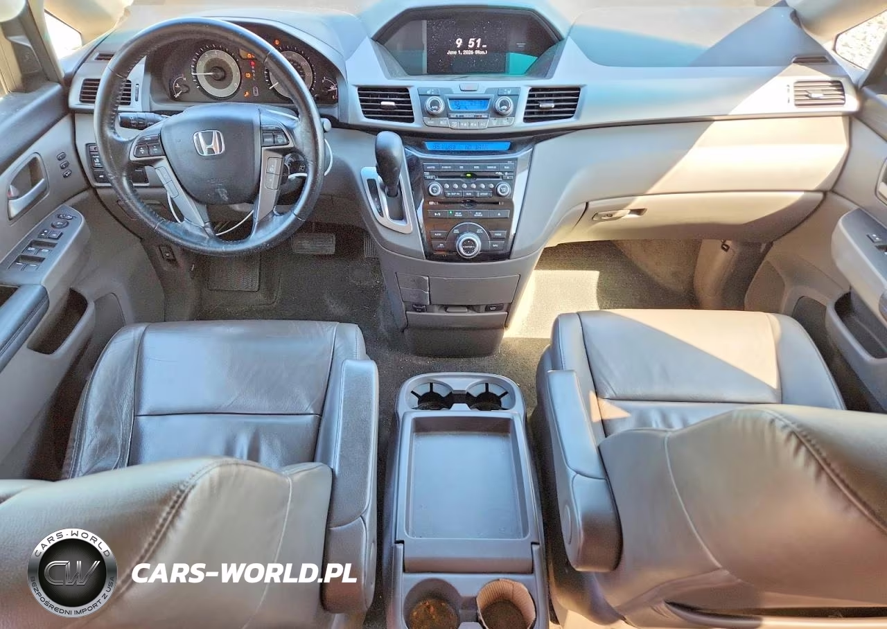 2012 Honda Odyssey Touring VIN:5FNRL5H90CB143292 - 8