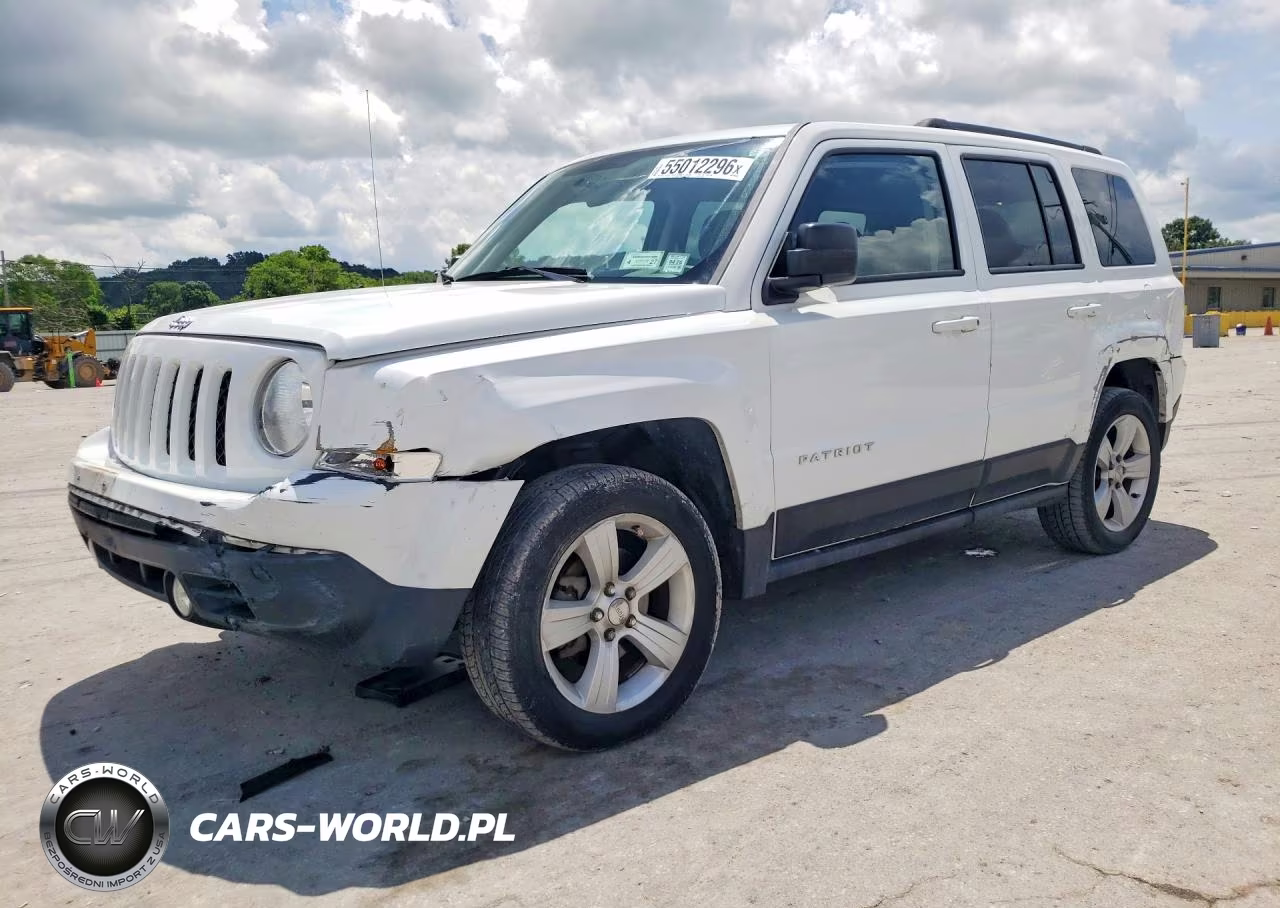 2015 Jeep Patriot Latitude – zdjęcie 1 z 12