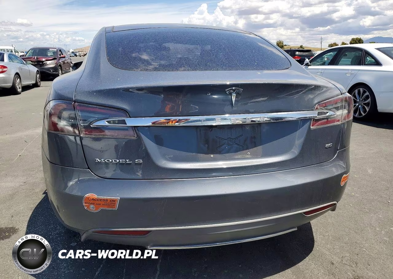 2013 Tesla Model S VIN:5YJSA1CN5DFP17892 - 6