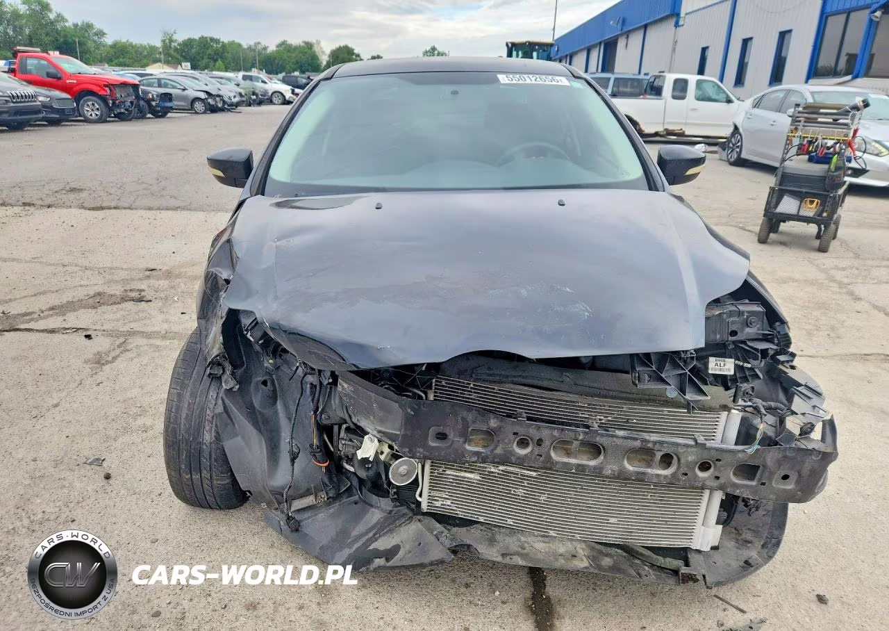 2013 Ford Focus Se VIN:1FADP3F2XDL318029 - 5