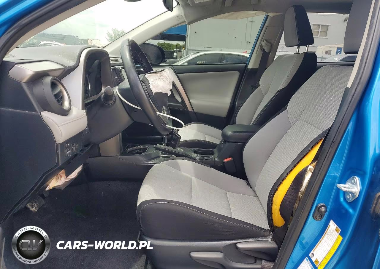 2016 Toyota Rav4 Hv Xle VIN:JTMRJREV5GD057388 - 7