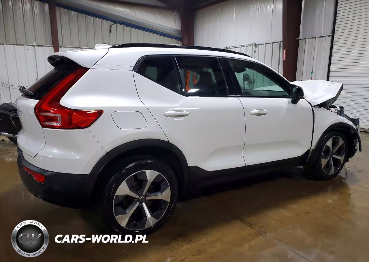 2023 Volvo Xc40 Plus VIN:YV4L12UW5P2911988 - 3