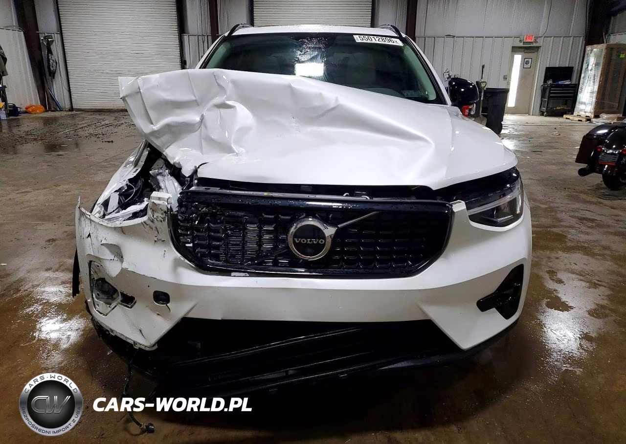 2023 Volvo Xc40 Plus VIN:YV4L12UW5P2911988 - 5