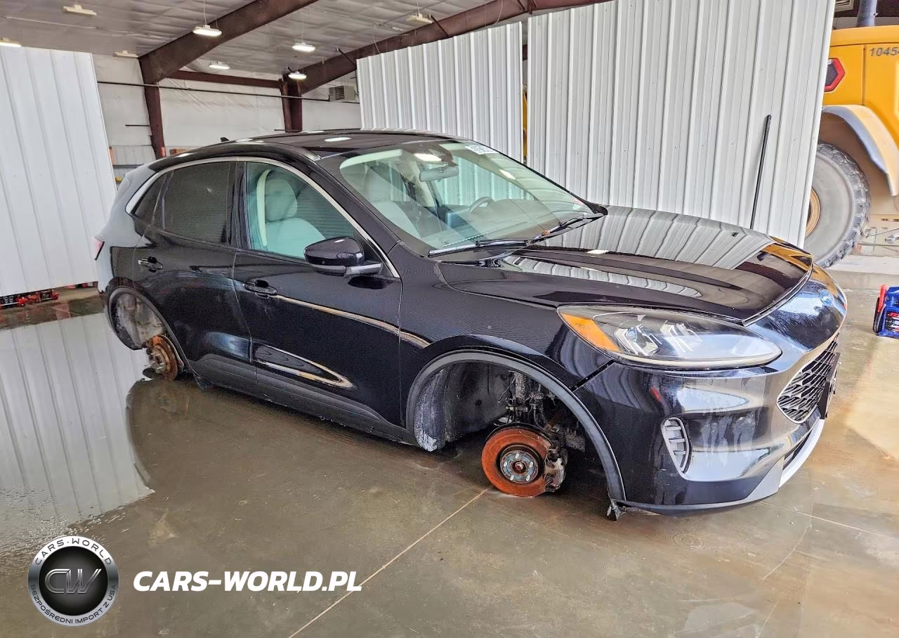 2020 Ford Escape Se VIN:1FMCU0G6XLUB19100 - 4