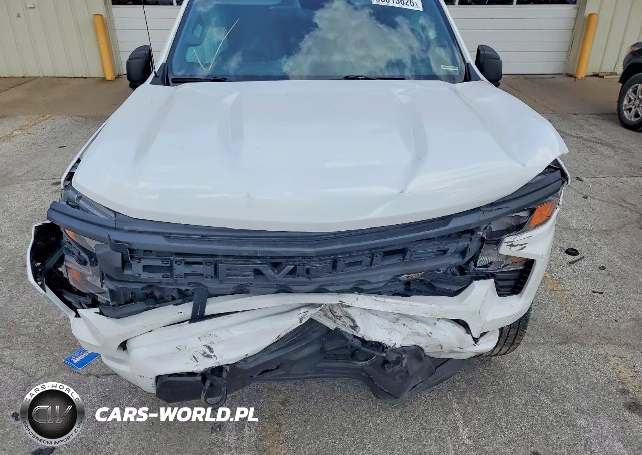 2024 Chevrolet Silverado K1500 Custom VIN:1GCPDBEK9RZ252038 - 11