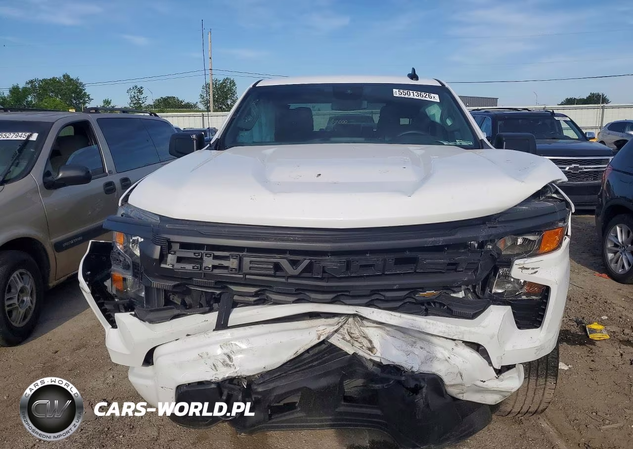 2024 Chevrolet Silverado K1500 Custom VIN:1GCPDBEK9RZ252038 - 5