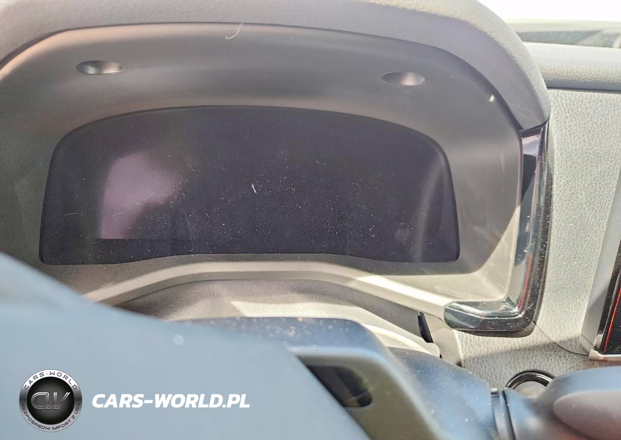2026 Toyota Camry Xle VIN:4T1DBADK9TU057593 - 9