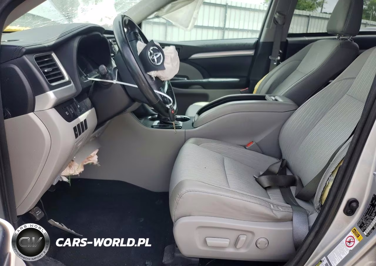 2017 Toyota Highlander Le Plus VIN:5TDBZRFH1HS423226 - 7