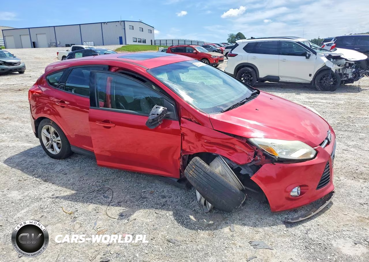 2012 Ford Focus Se VIN:1FAHP3K23CL443931 - 4