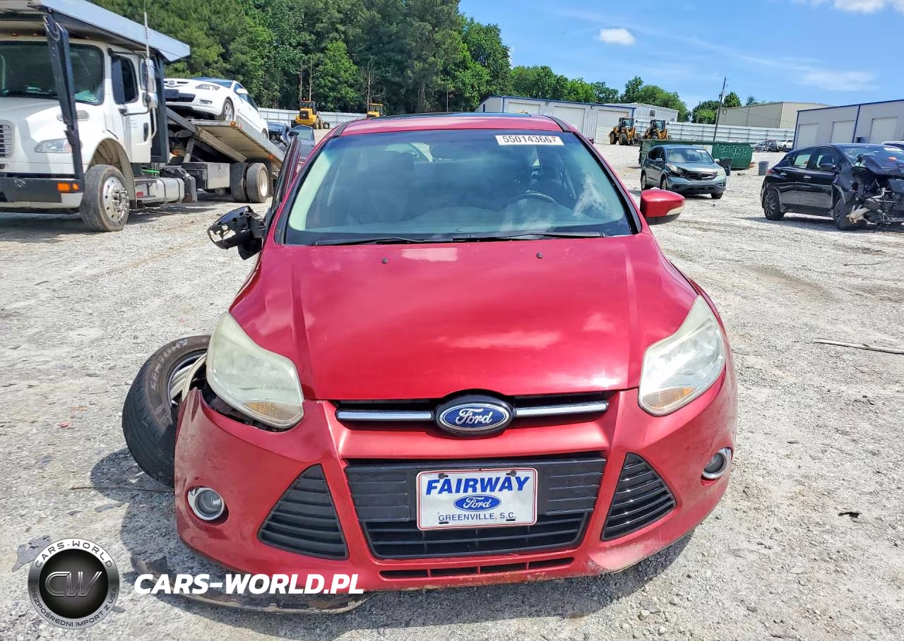 2012 Ford Focus Se VIN:1FAHP3K23CL443931 - 5