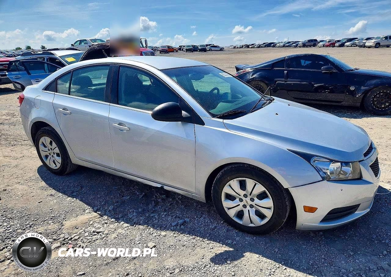 2012 Chevrolet Cruze Ls VIN:1G1PC5SH2C7217754 - 4