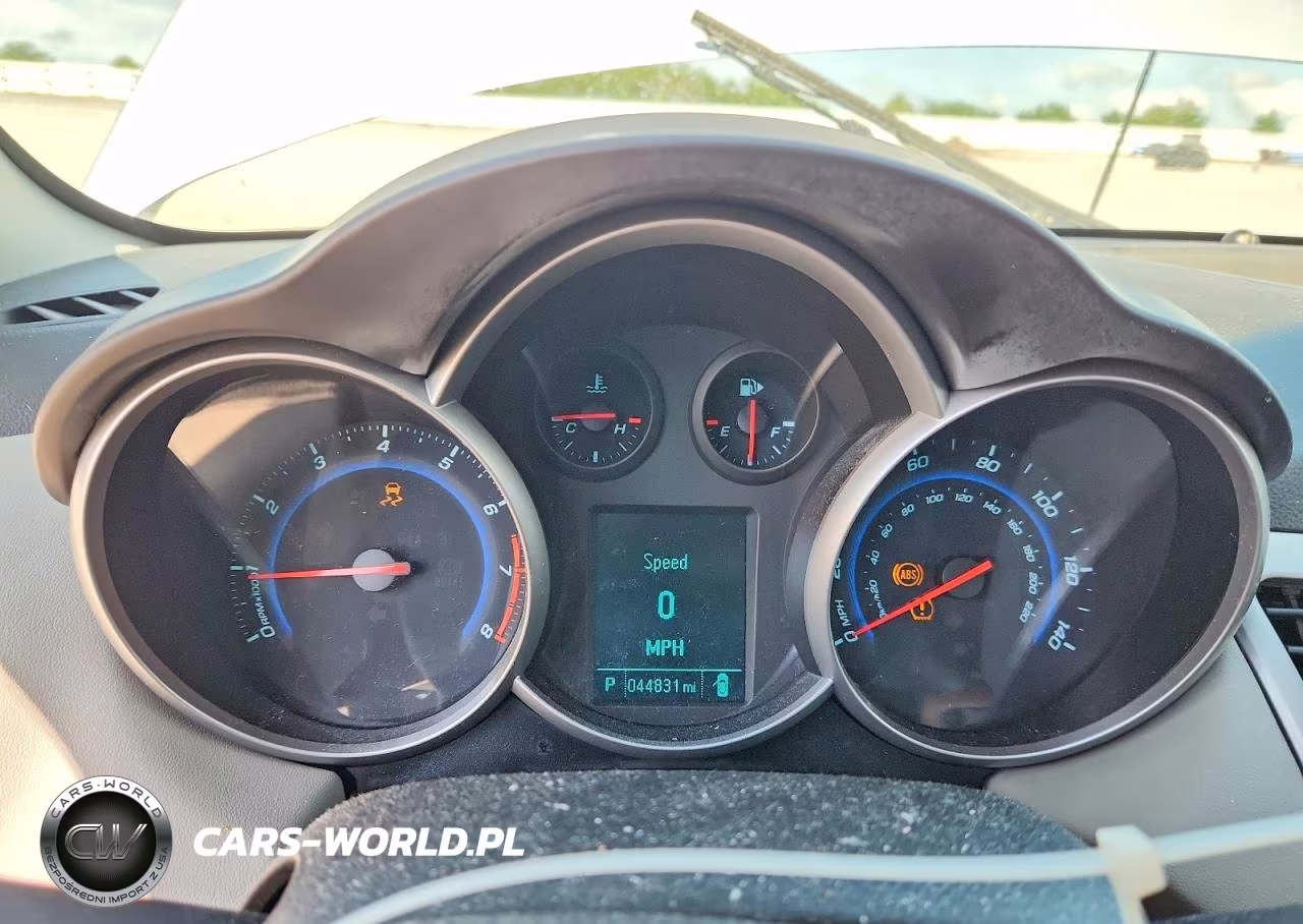 2012 Chevrolet Cruze Ls VIN:1G1PC5SH2C7217754 - 9
