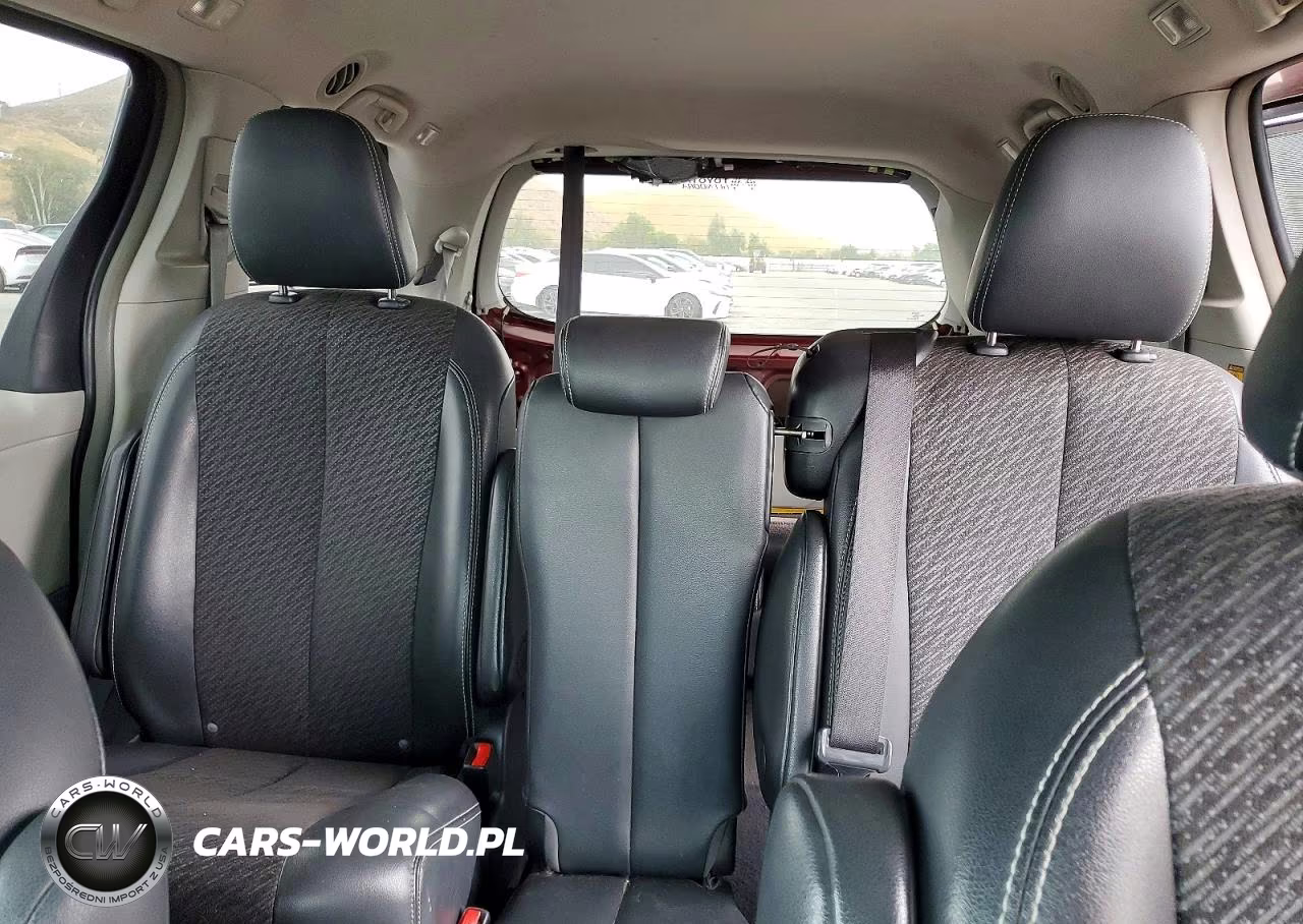 2013 Toyota Sienna Sport VIN:5TDXK3DCXDS289681 - 10