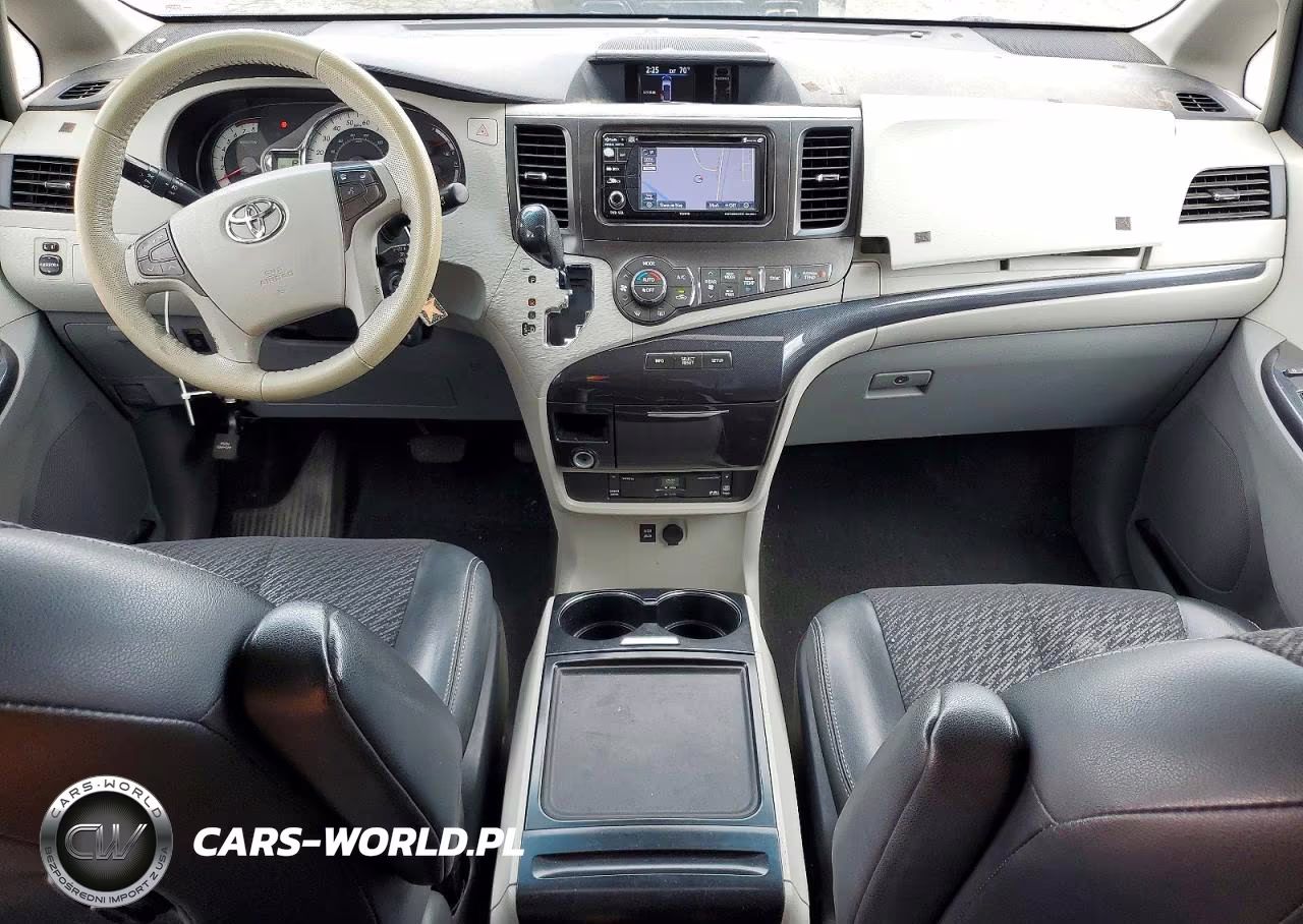 2013 Toyota Sienna Sport VIN:5TDXK3DCXDS289681 - 8