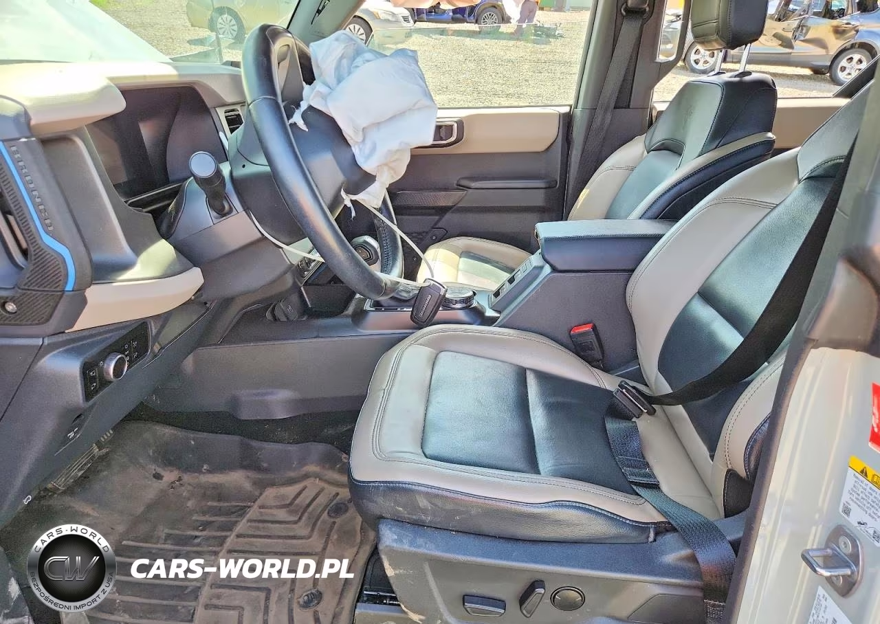 2024 Ford Bronco Wildtrak VIN:1FMEE2BP4RLA22152 - 7