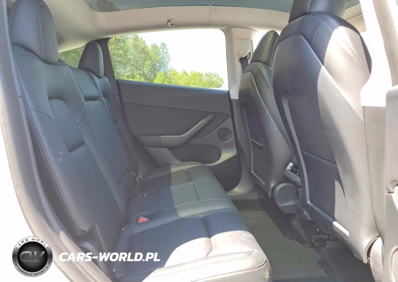 2021 Tesla Model Y VIN:5YJYGDEE1MF198198 - 11