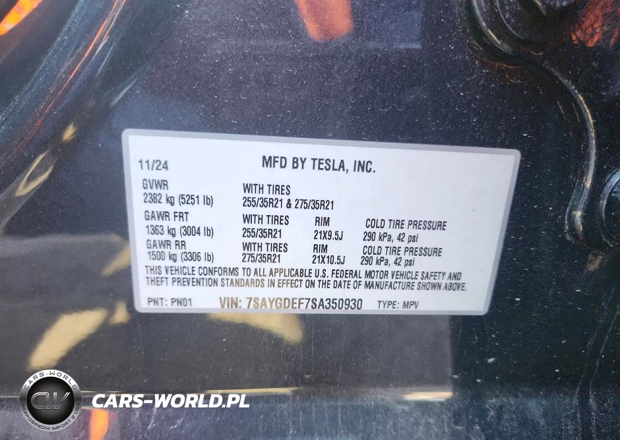 2025 Tesla Model Y VIN:7SAYGDEF7SA350930 - 12