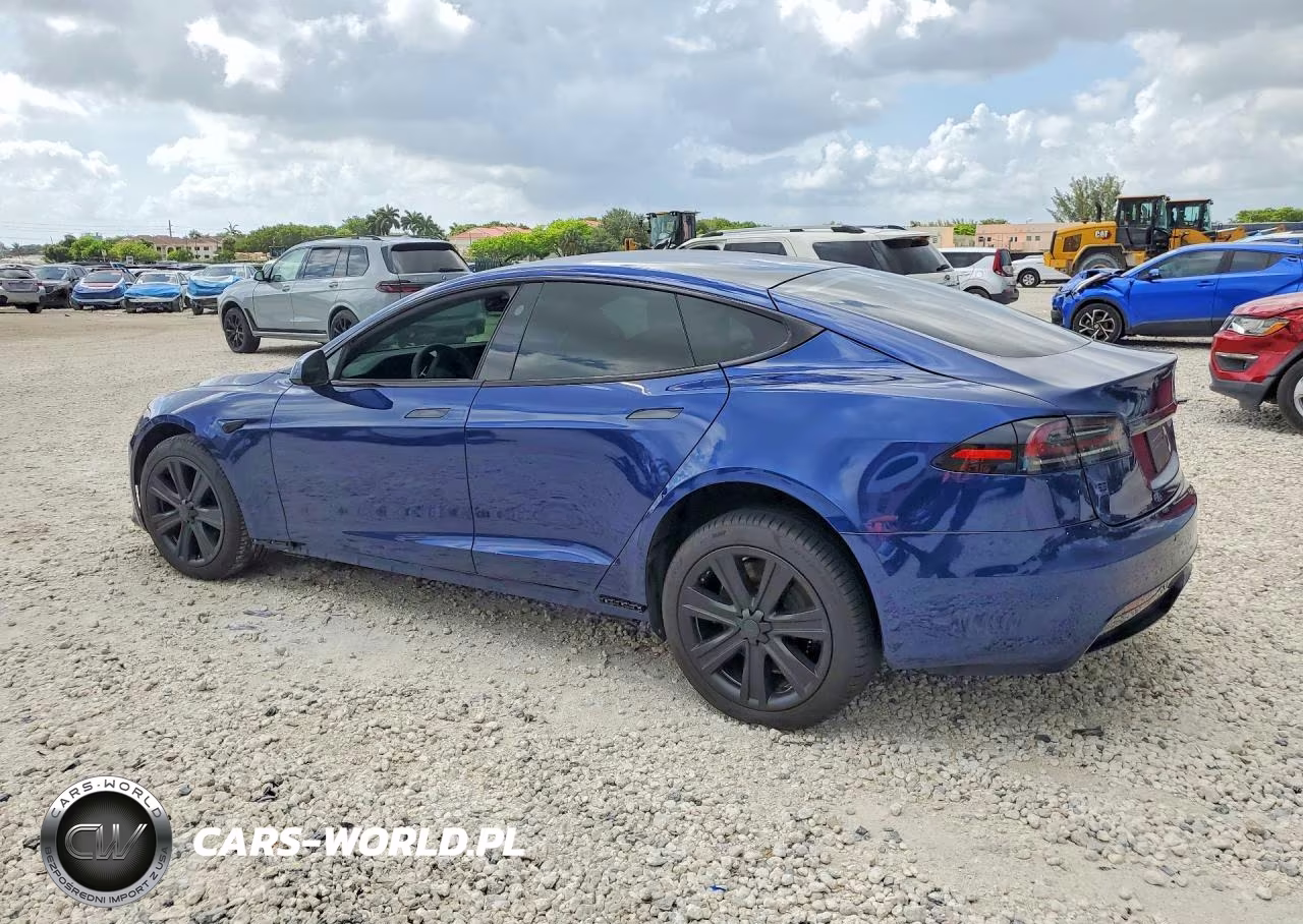 2022 Tesla Model S VIN:5YJSA1E58NF488140 - 2