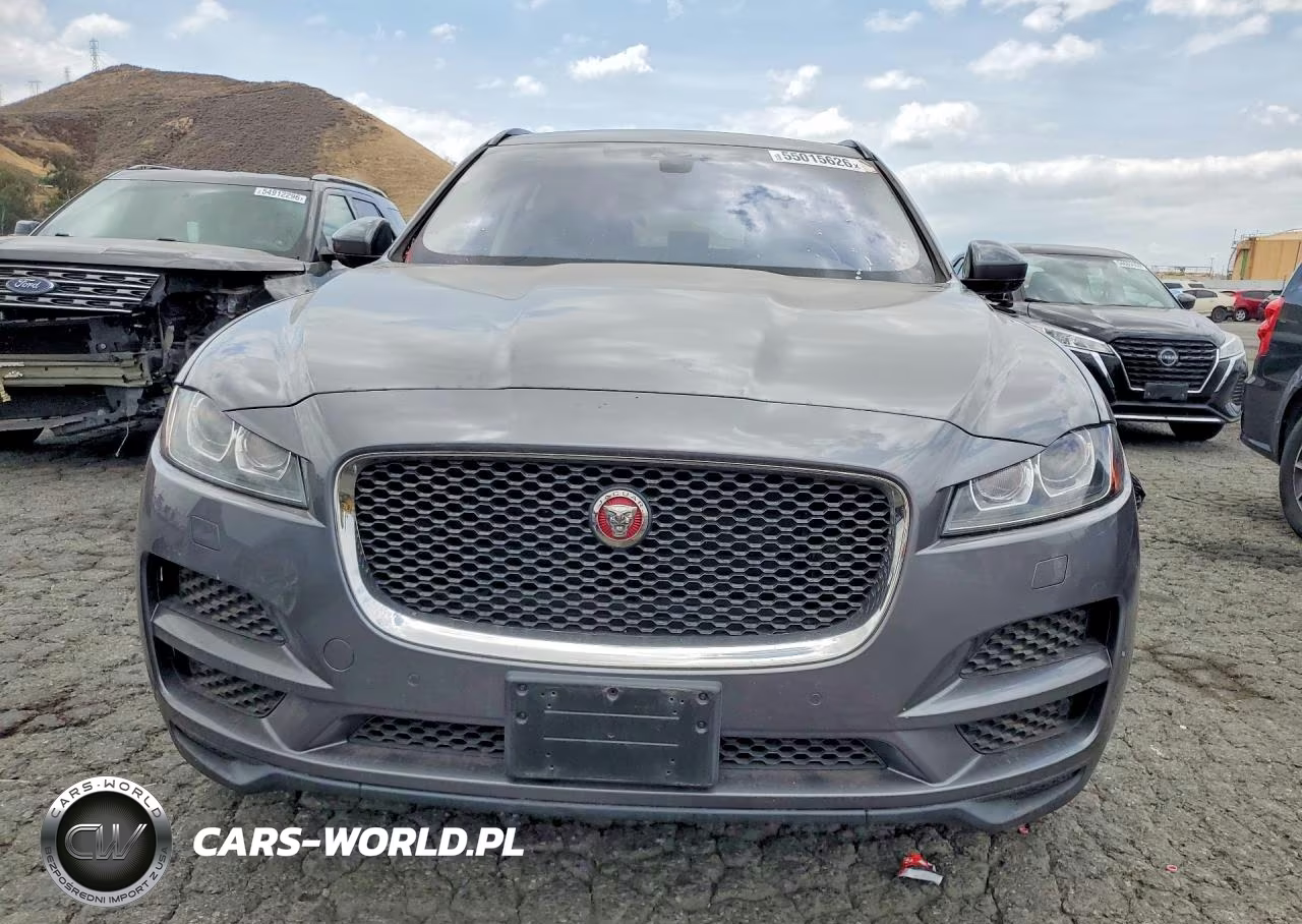 2019 Jaguar F-Pace Prestige VIN:SADCK2FN7KA394832 - 5