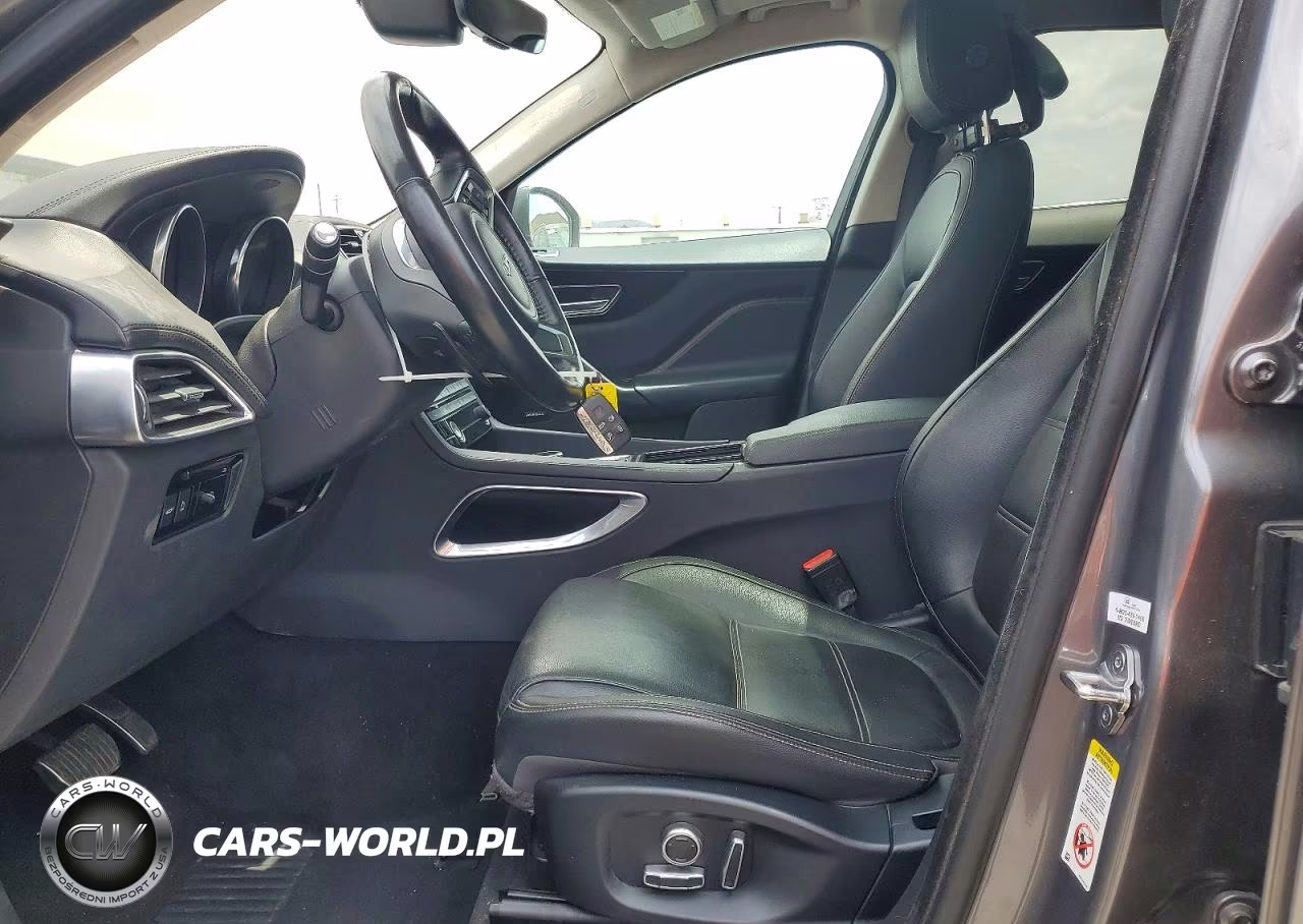 2019 Jaguar F-Pace Prestige VIN:SADCK2FN7KA394832 - 7