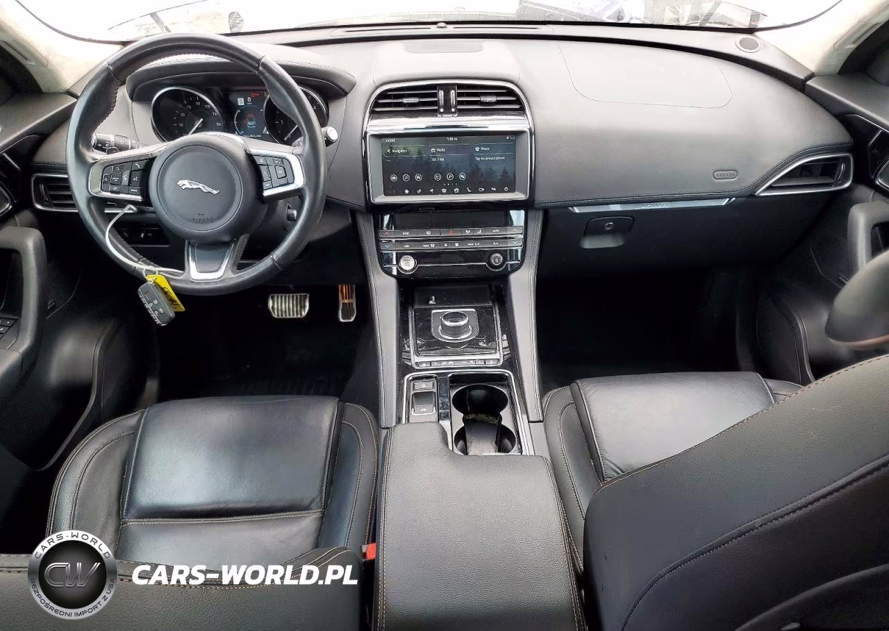 2019 Jaguar F-Pace Prestige VIN:SADCK2FN7KA394832 - 8
