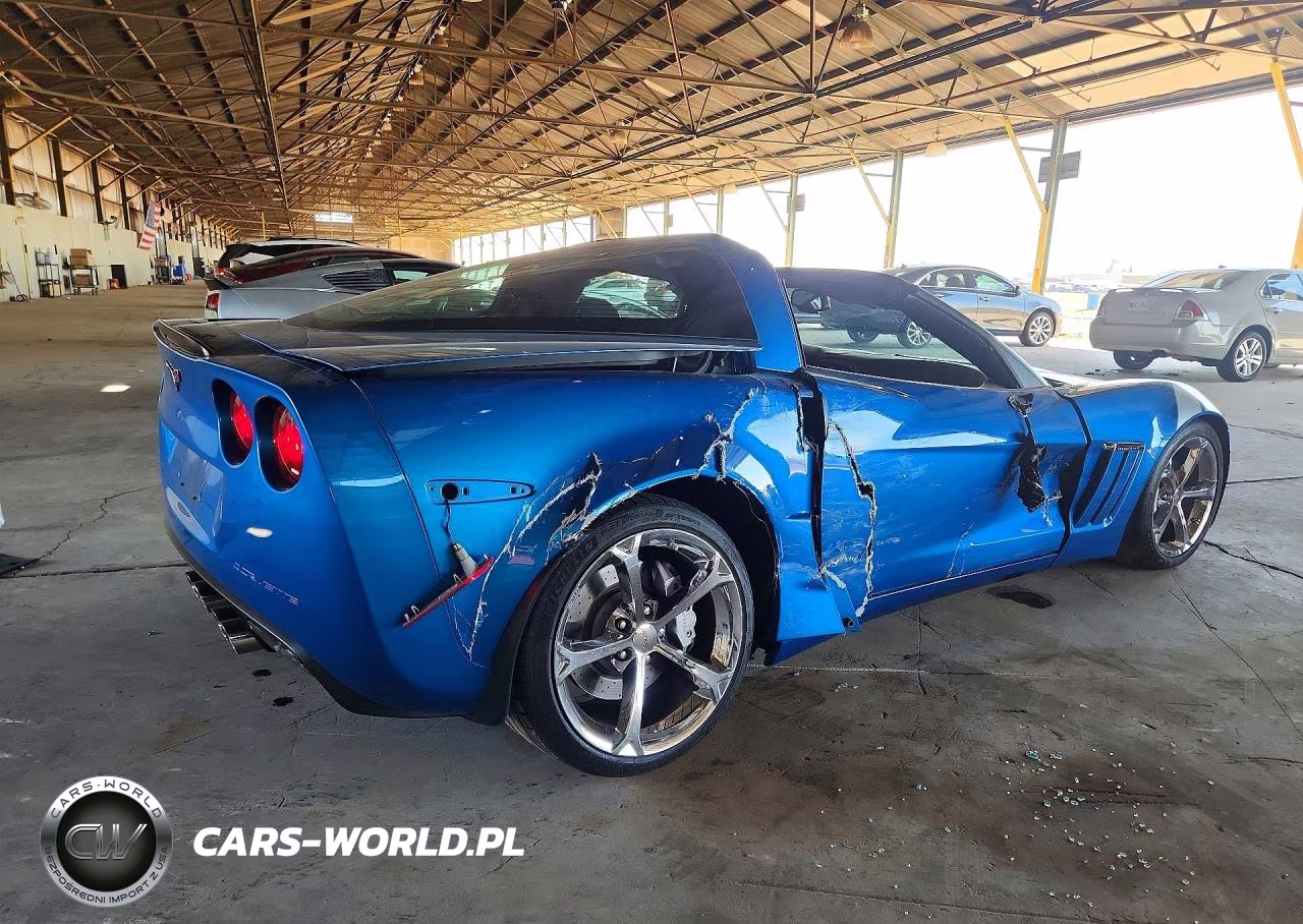 2010 Chevrolet Corvette Grand Sport VIN:1G1YS2DW8A5108161 - 3
