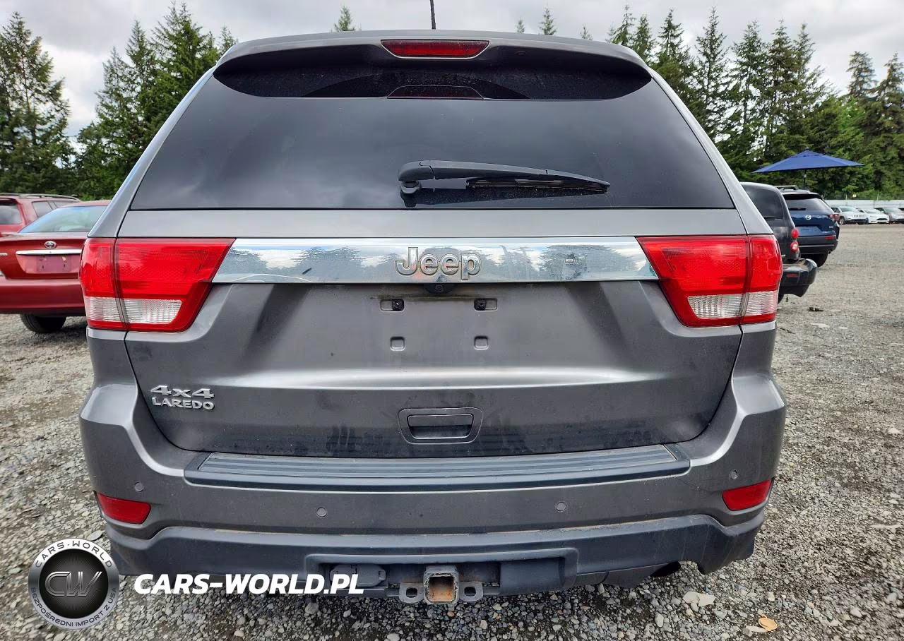 2012 Jeep Grand Cherokee Laredo VIN:1C4RJFAG9CC268132 - 6