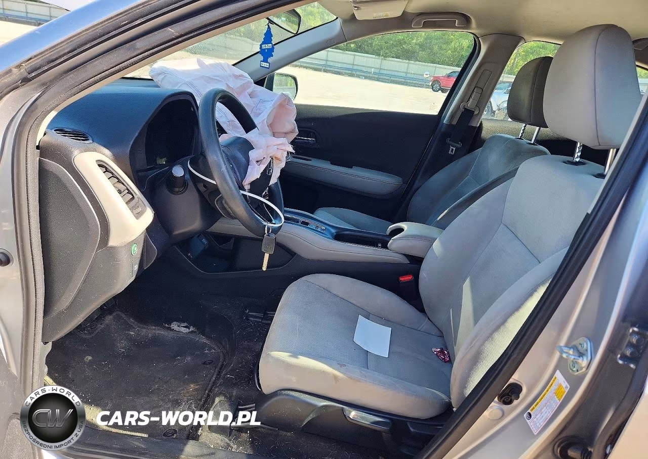 2021 Honda Hr-V Lx VIN:3CZRU6H36MM735611 - 7
