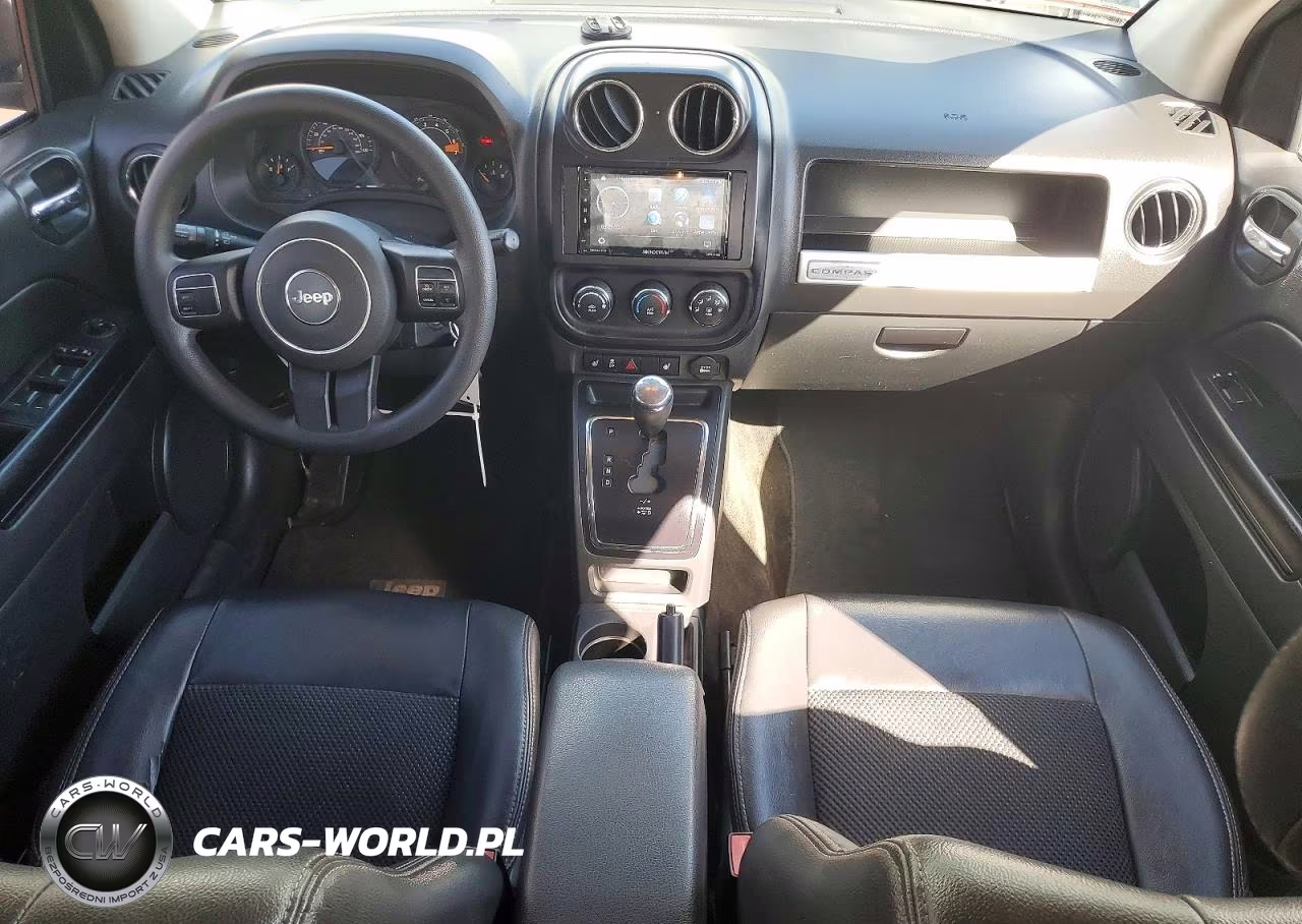 2015 Jeep Compass Sport VIN:1C4NJCBA9FD297801 - 8