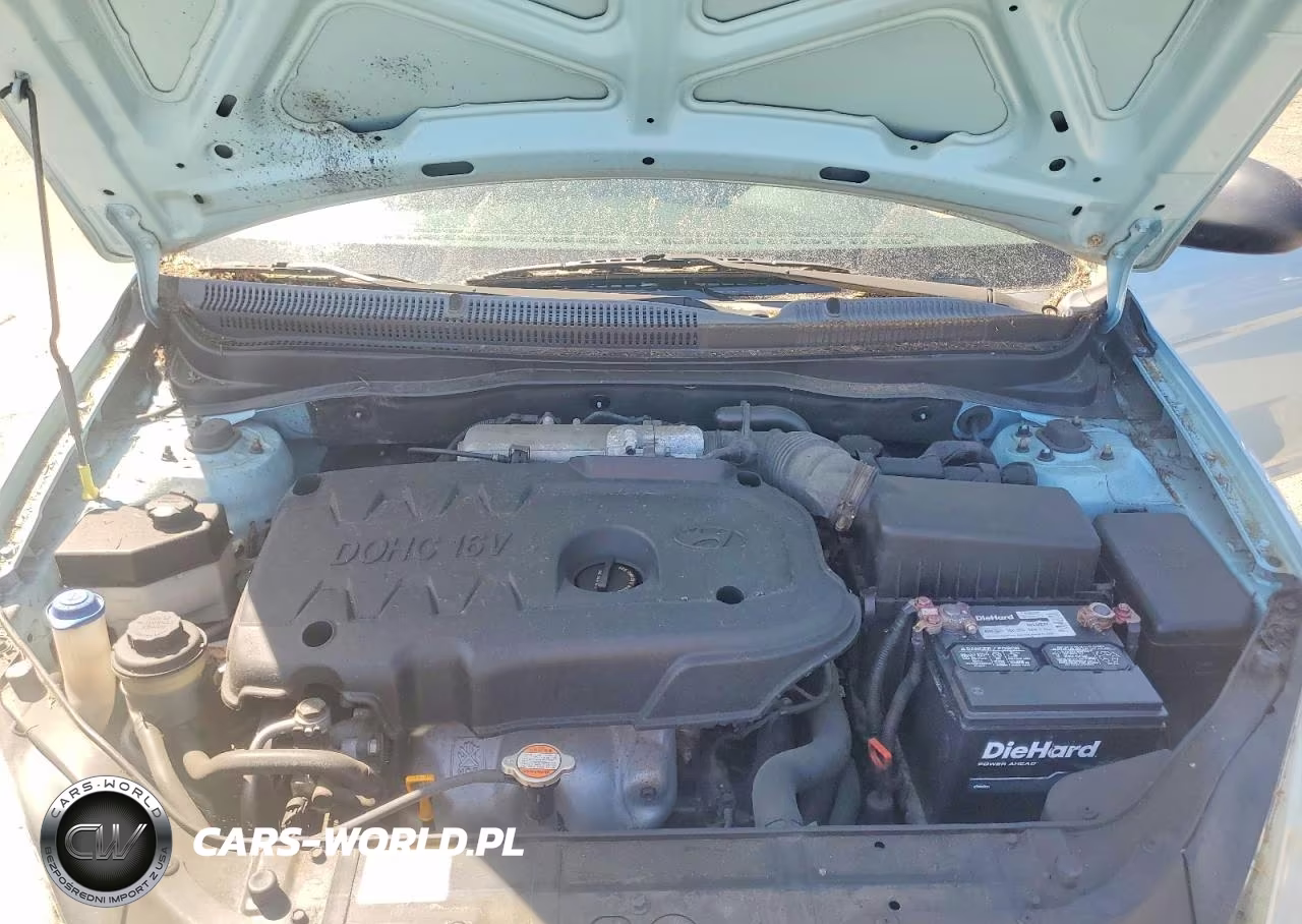 2008 Hyundai Accent Gs VIN:KMHCM36C88U064601 - 12