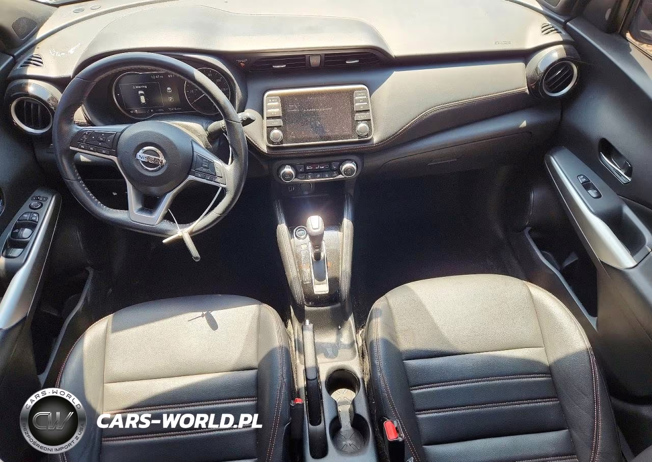 2019 Nissan Kicks S VIN:3N1CP5CU3KL483660 - 8