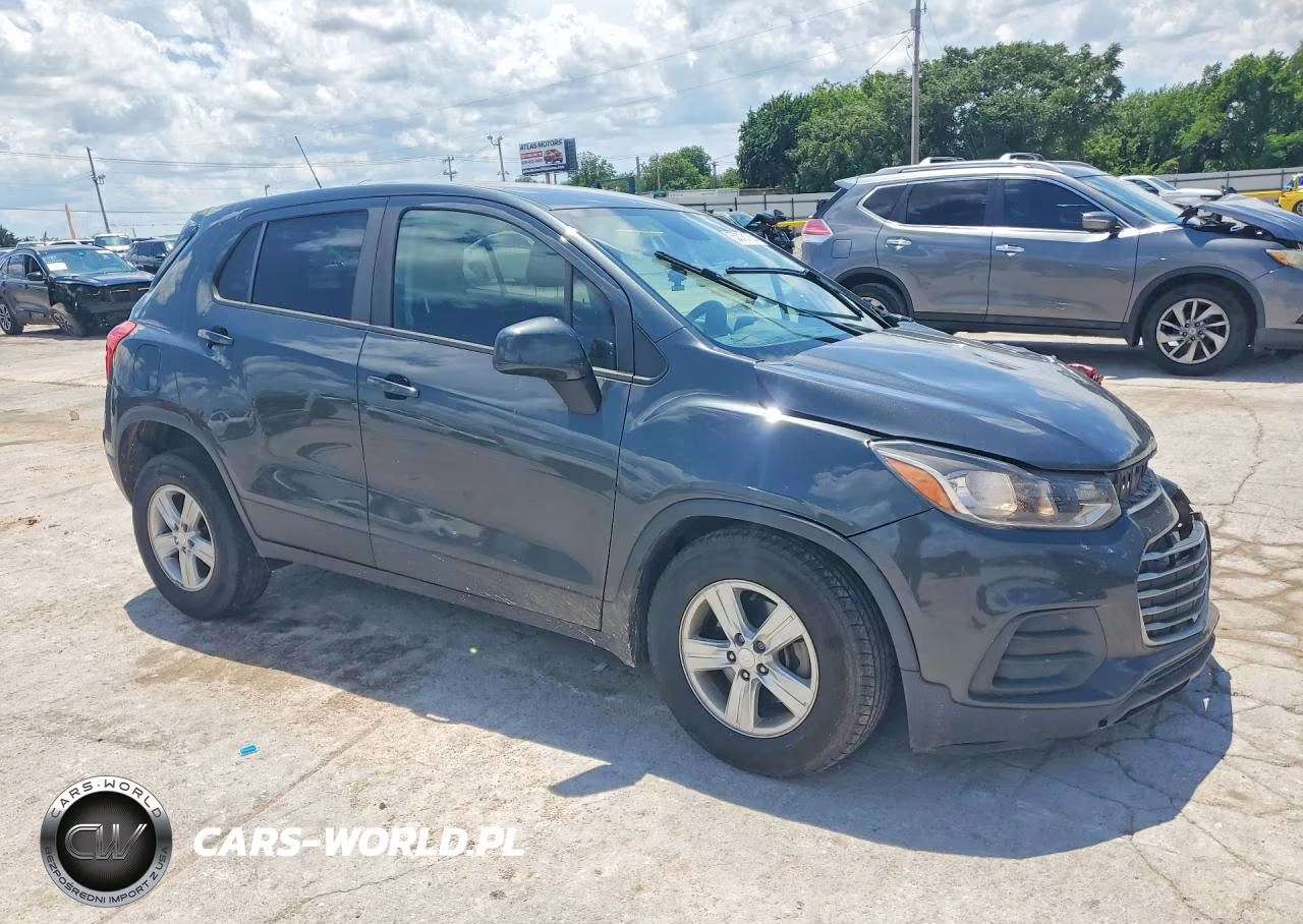 2020 Chevrolet Trax Ls VIN:3GNCJKSB5LL246268 - 4