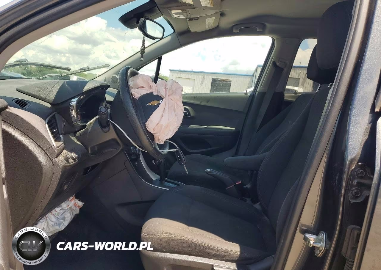 2020 Chevrolet Trax Ls VIN:3GNCJKSB5LL246268 - 7
