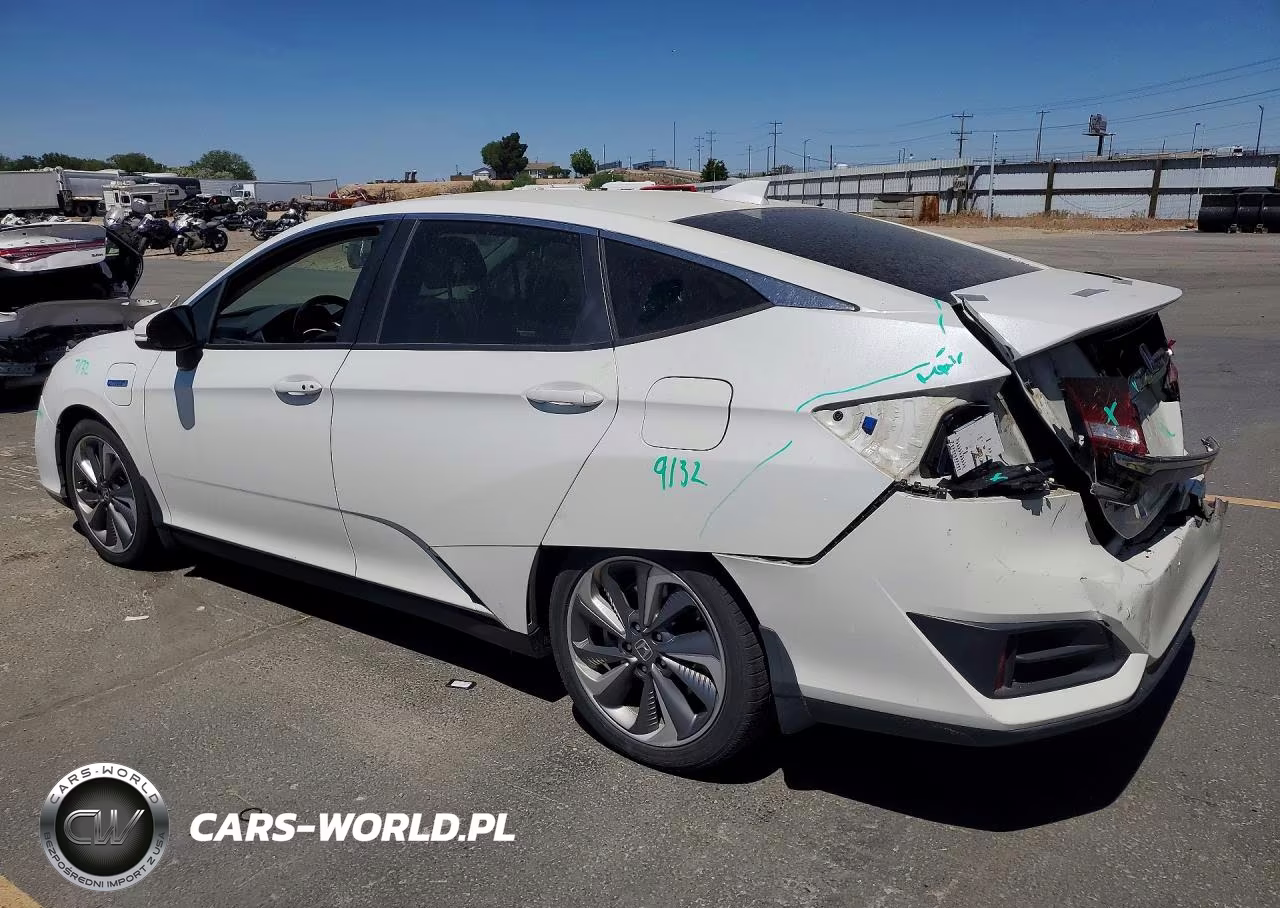 2018 Honda Clarity Touring VIN:JHMZC5F31JC001475 - 2