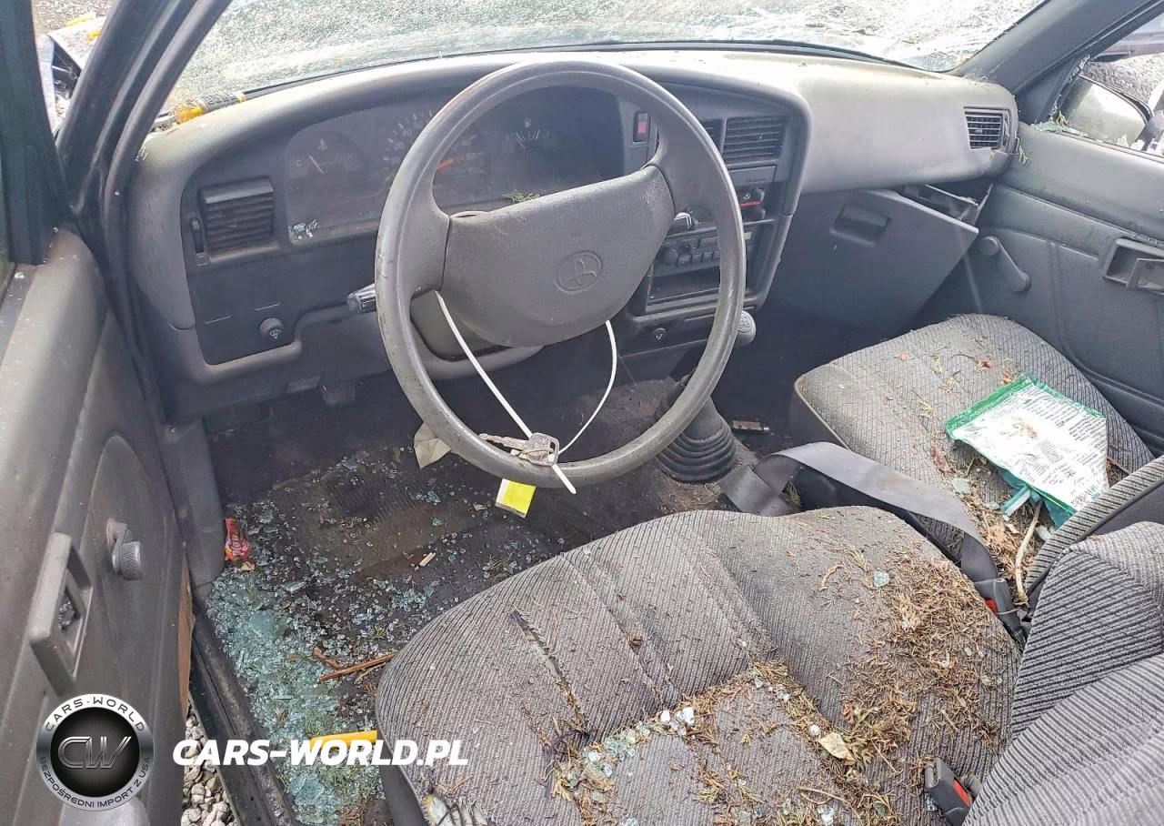 1992 Toyota Pickup Deluxe VIN:JT4RN93P0N5047321 - 8