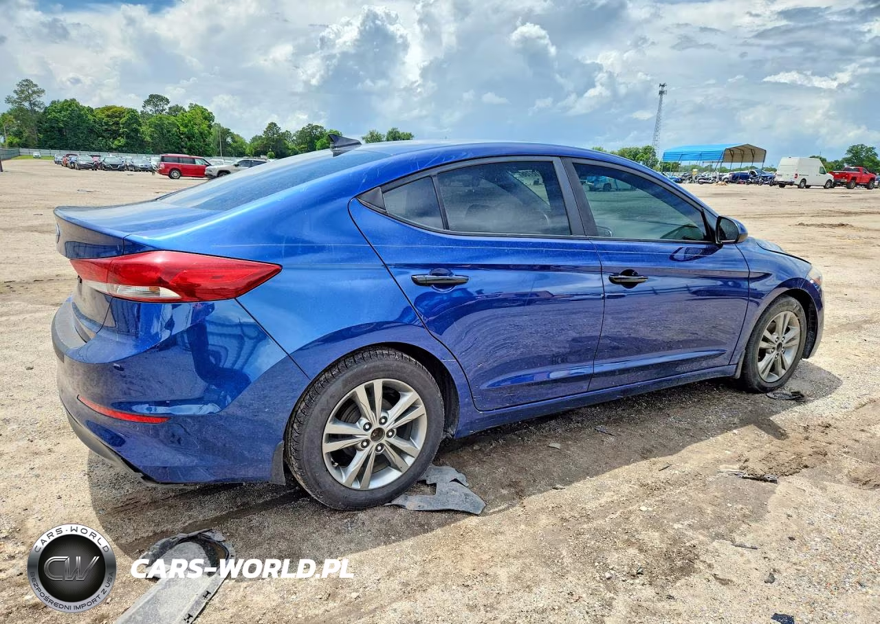 2017 Hyundai Elantra Se VIN:5NPD84LF8HH103263 - 3