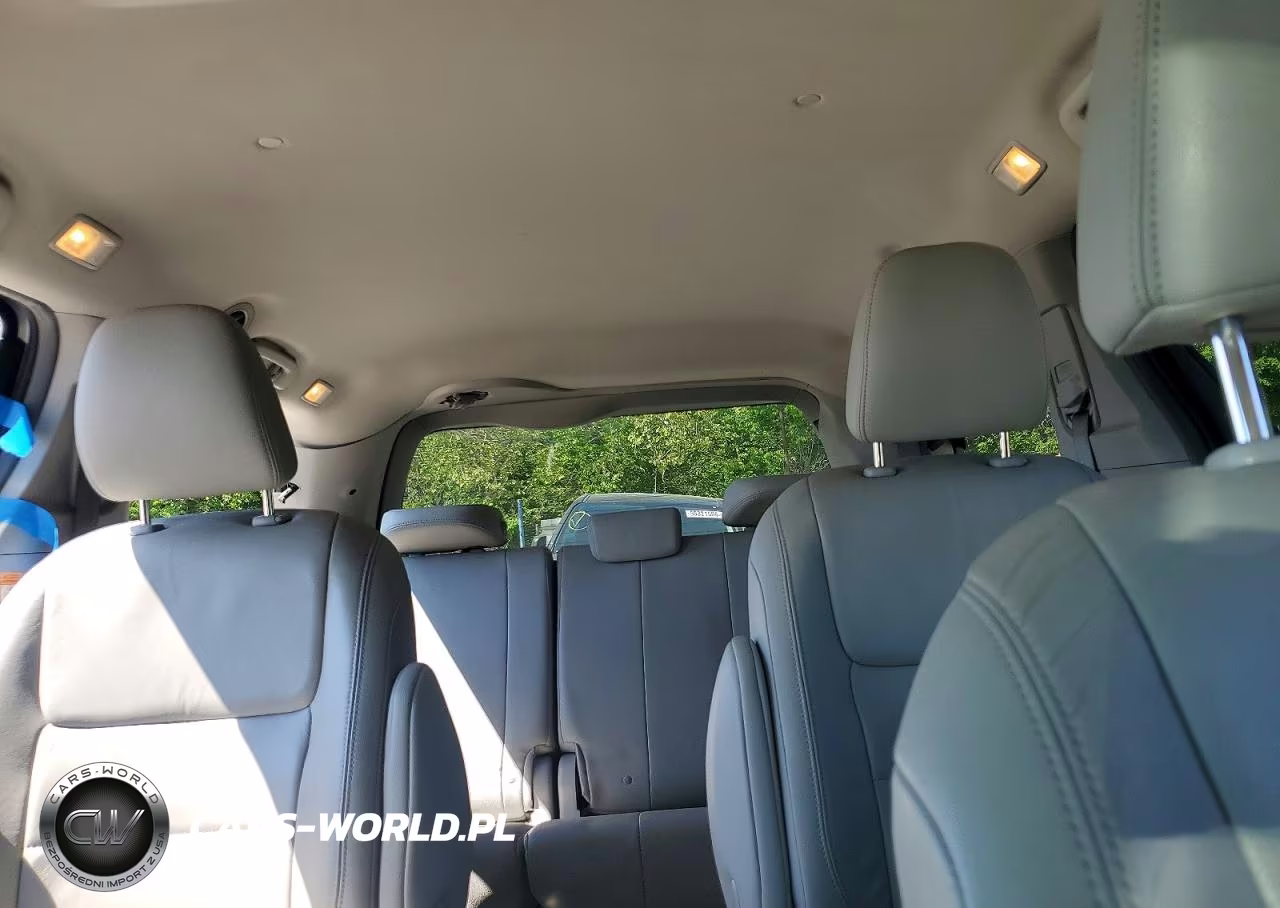 2015 Toyota Sienna Xle Premium 7-Passenger VIN:5TDDK3DC8FS111872 - 10