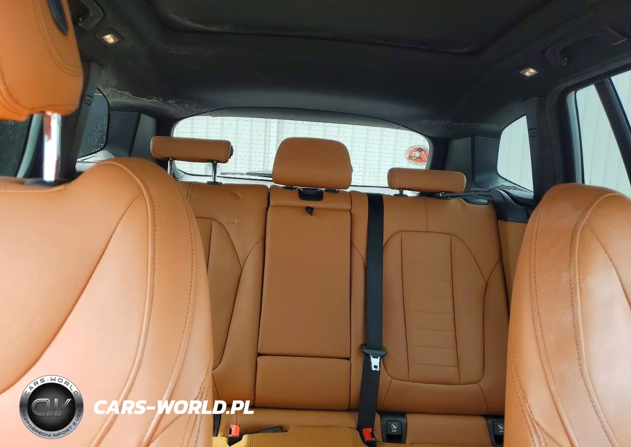 2019 BMW X3 Sdrive30I VIN:5UXTR7C50KLR47977 - 10