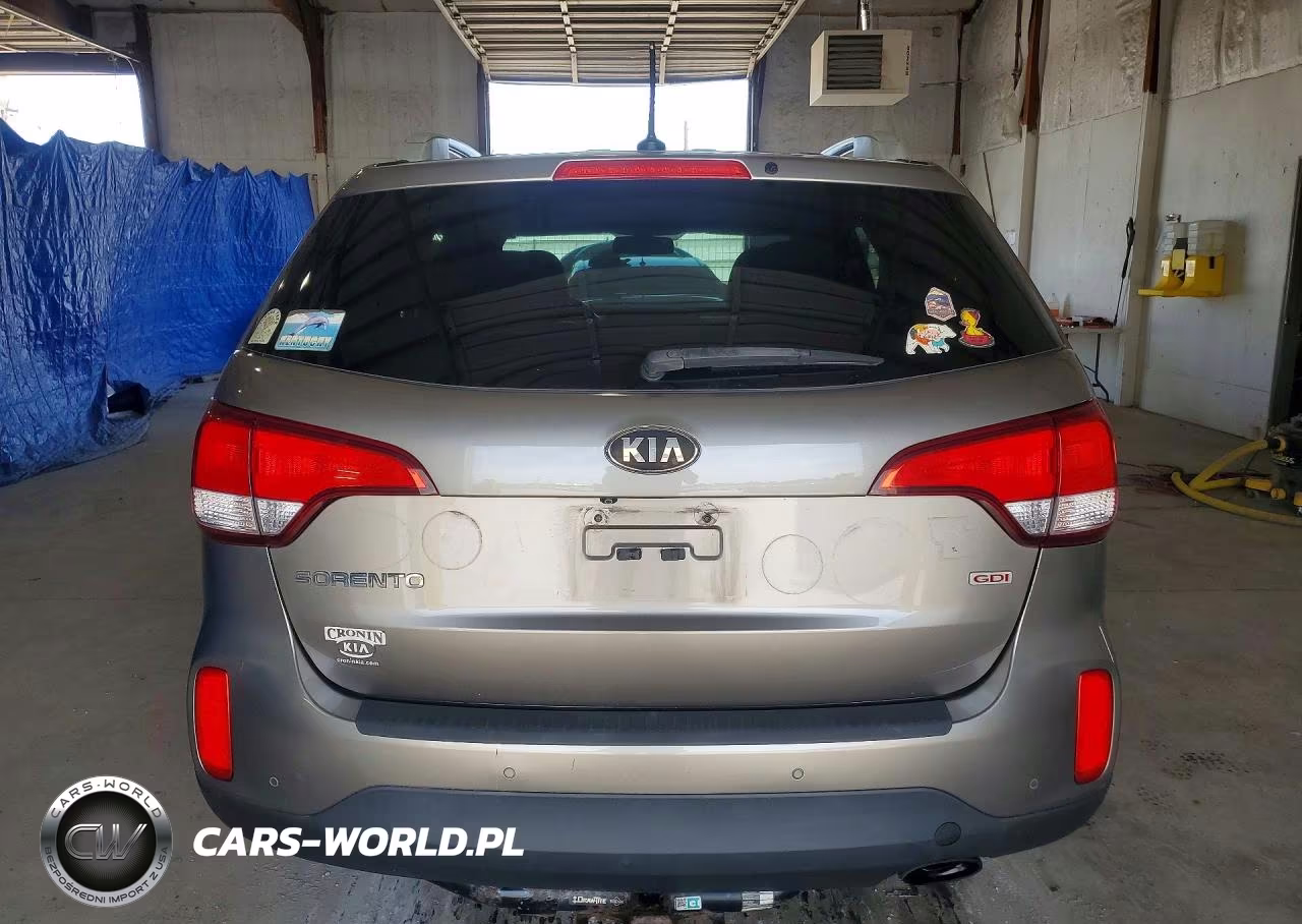 2015 Kia Sorento Lx VIN:5XYKTCA63FG624267 - 6