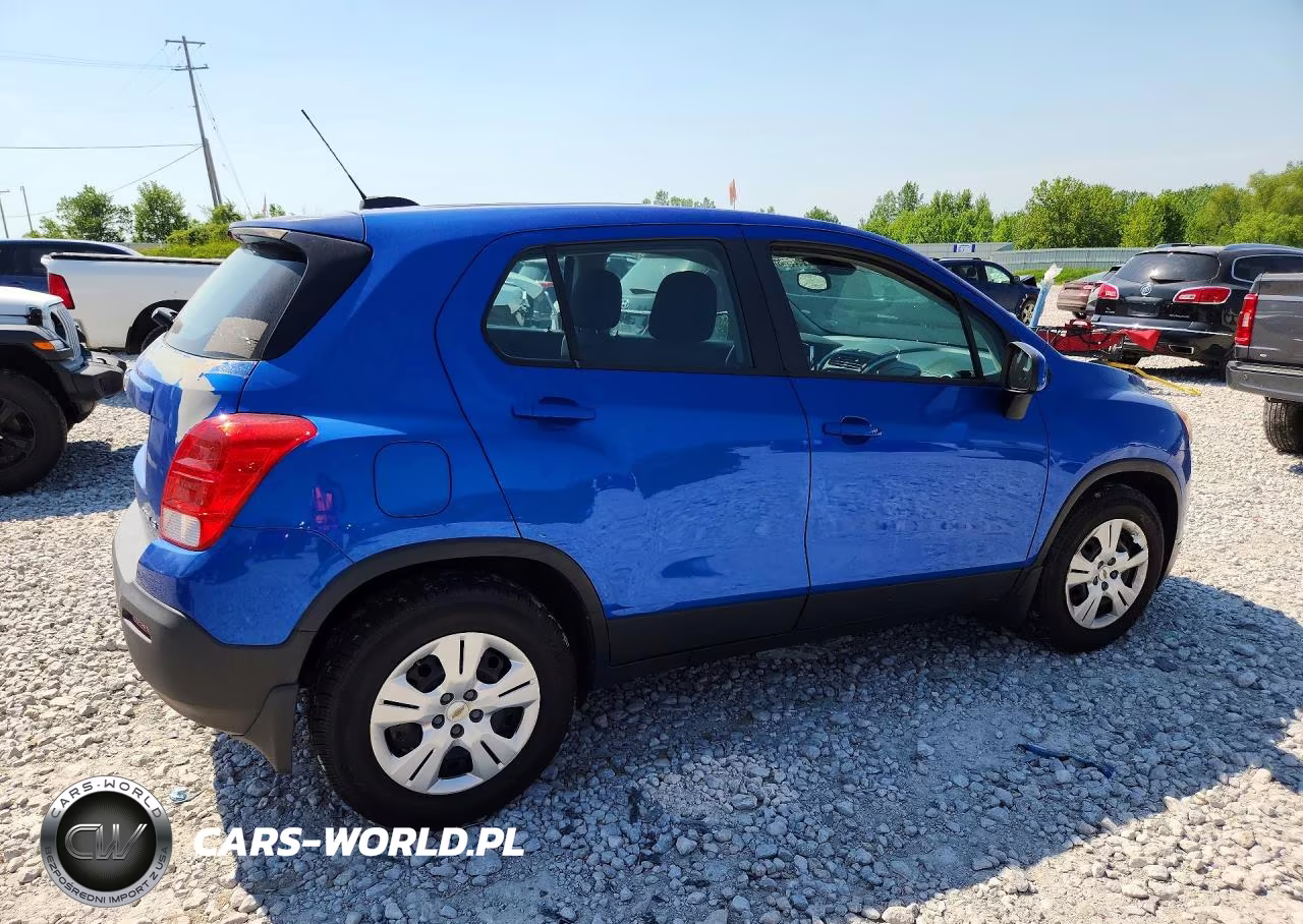 2015 Chevrolet Trax Ls VIN:KL7CJKSB2FB176210 - 3