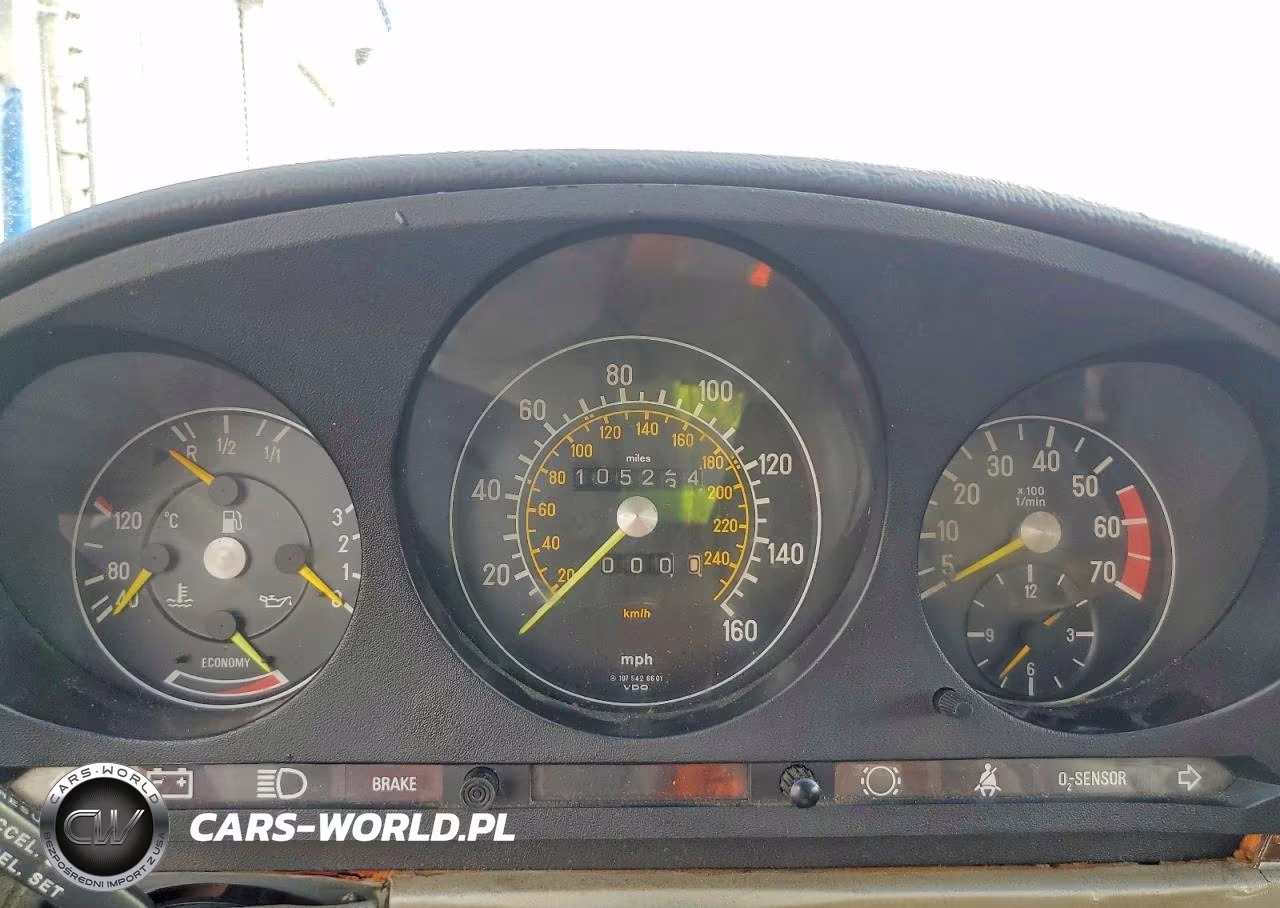 1983 Mercedes-Benz 380 Sl VIN:WDBBA45A70B025808 - 9