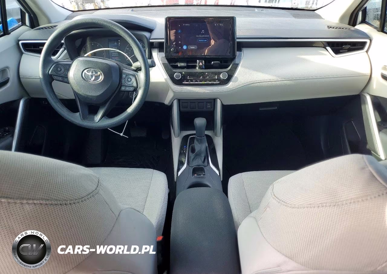 2025 Toyota Corolla Cross L VIN:7MUAAAAG2SV133562 - 8